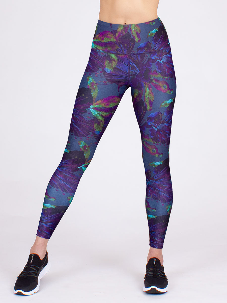 Explore our yoga clothing collection of recycled polyester by